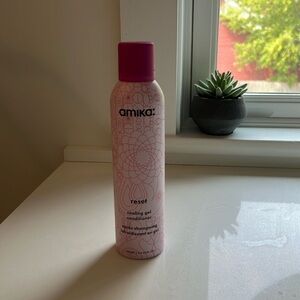 Amika Cooling Gel Hair Mask